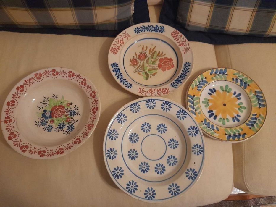 Pratos de exposição - varias pecas