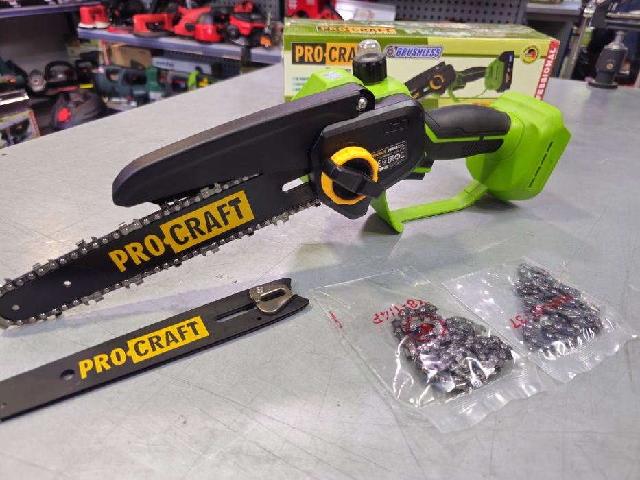 ProCraft PKA44 Мини Пила Аккумуляторная Акум.4.0Аh +2шт Шины ,2шт Цепи