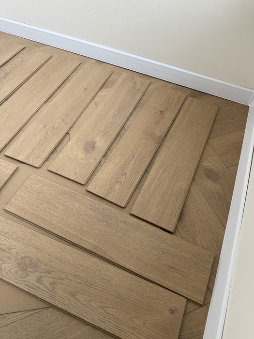 Залишок ламінату Alsafloor Baton Rompu 525 Herringbone Дуб Каліссон