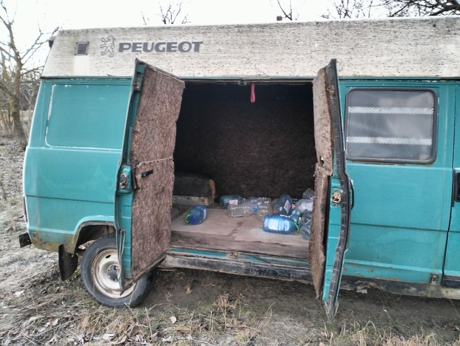 Микроавтобус Пежо Джей5