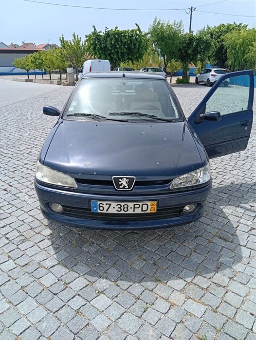 Vende-se veiculo em bom estado geral
