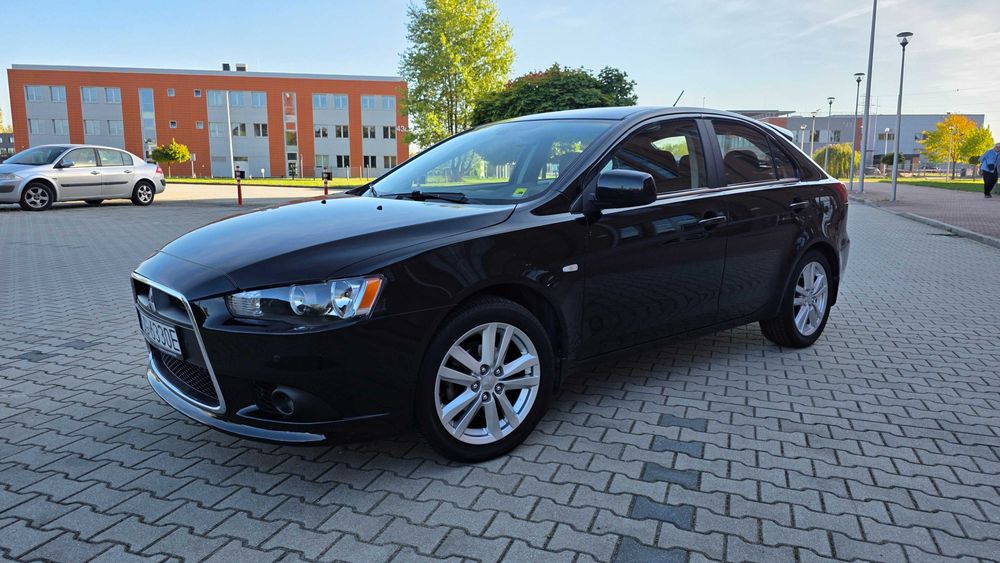 Mitsubishi Lancer