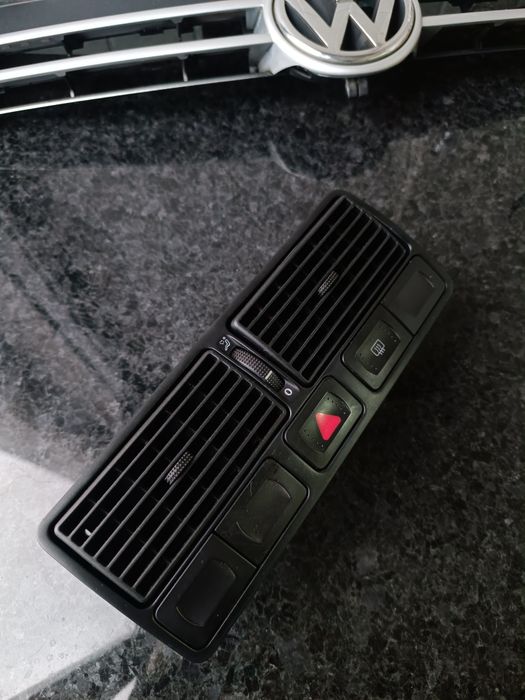 Conjunto Grelhas de Ventilação - Golf IV