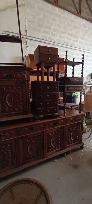Vendo Conjunto de Móveis Diversos à Melhor Oferta
