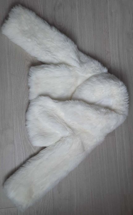 Шуба весільна 44р. біла штучне хутро