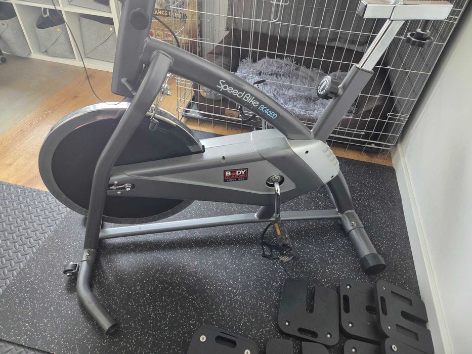 Rower spinningowy Body Sculpture BC 4620, koło 13 kg, sprawny