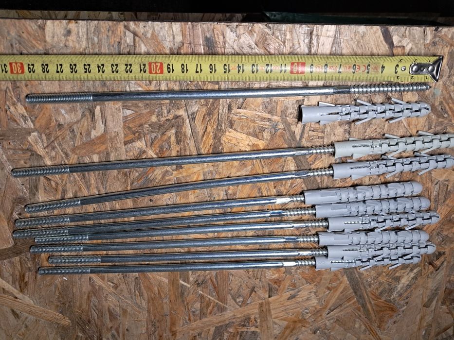 Dyble uchwyty do rynny 12x300 komplet