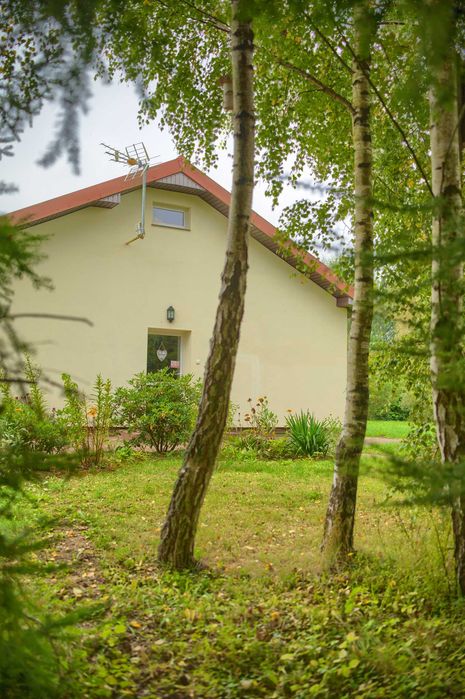 Nowa Agroturystyka – Agroturystyka Pod Bocianami - duży dom dla rodzin i grup, 5 łazienek, taras, WiFi, ogród i staw blisko Zatoki Puckiej