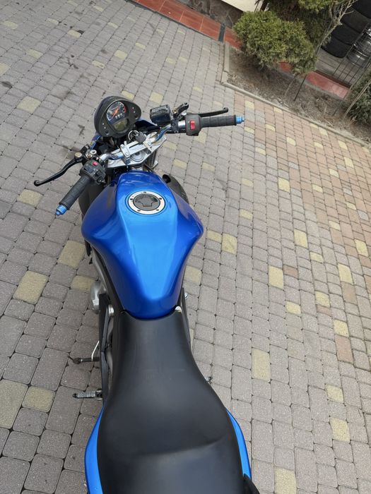 Kawasaki ER6N На документах