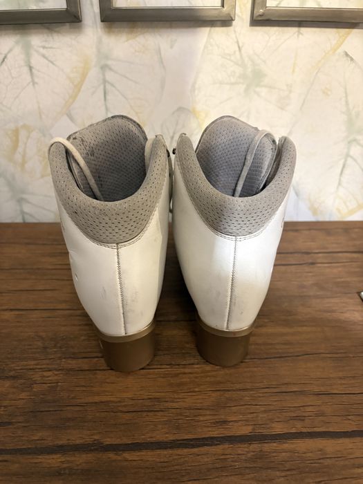 Botas de Solo Dance Edea Classica 235