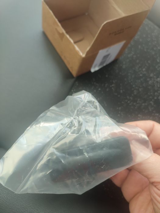 Botão porta bagagens