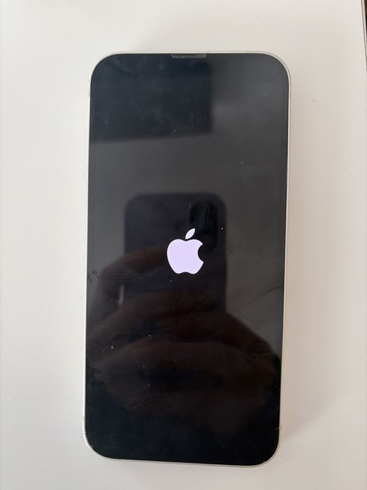 Iphone 13 em 2°mão