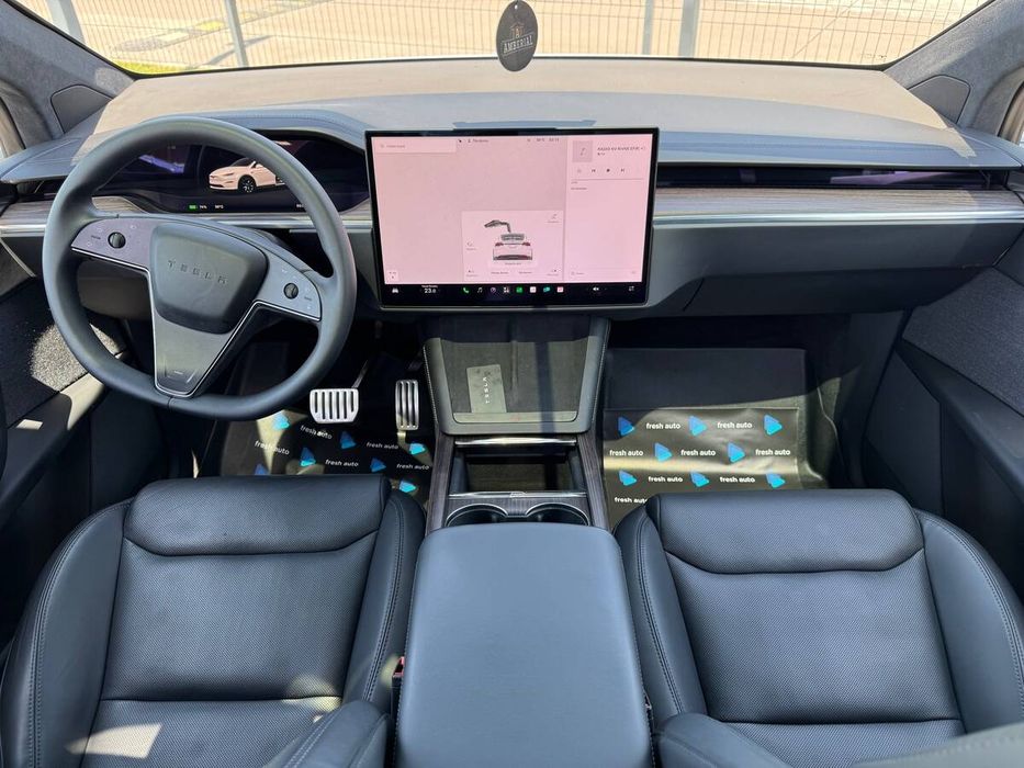 Tesla Model X long range 2022 freshauto