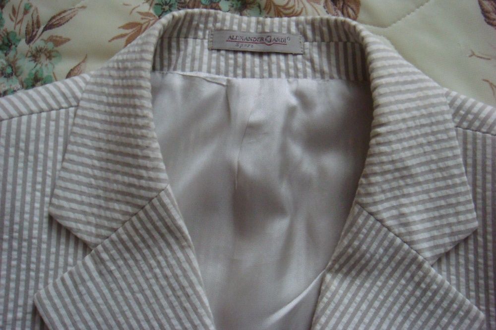 Летний итальянский мужской костюм Alexander Gardi.Чехол в подарок.