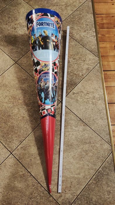 Rożek obfitości, tyta RÓG obfitości