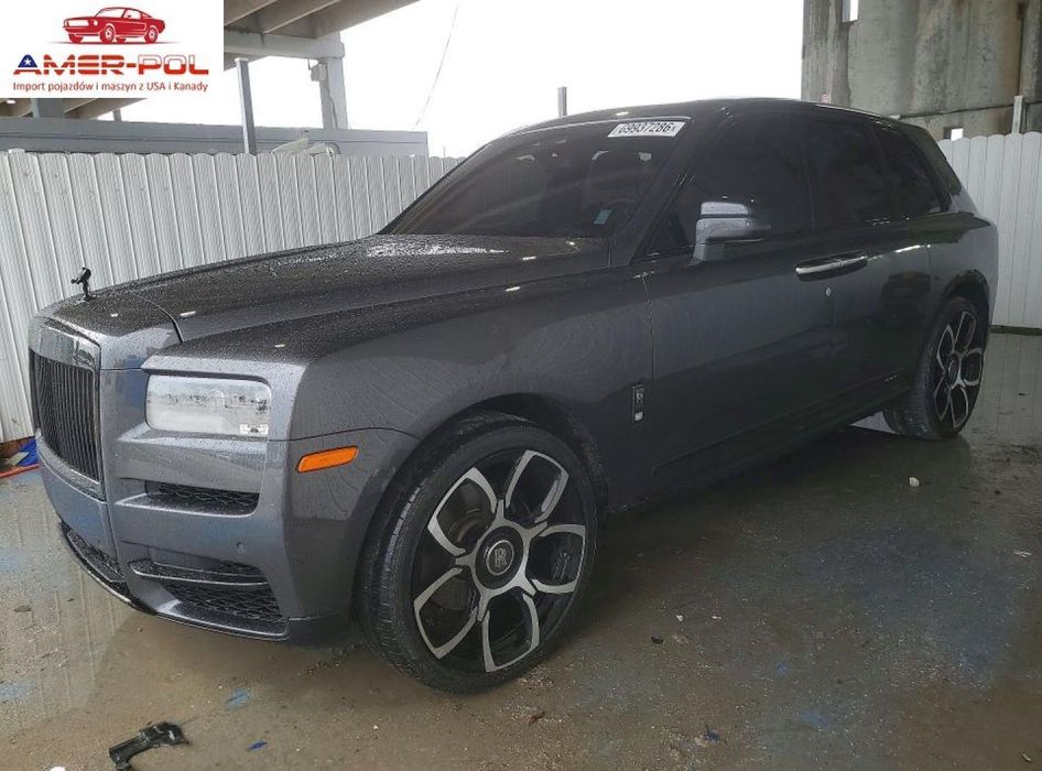 Rolls-Royce Cullinan Black Badge 2021