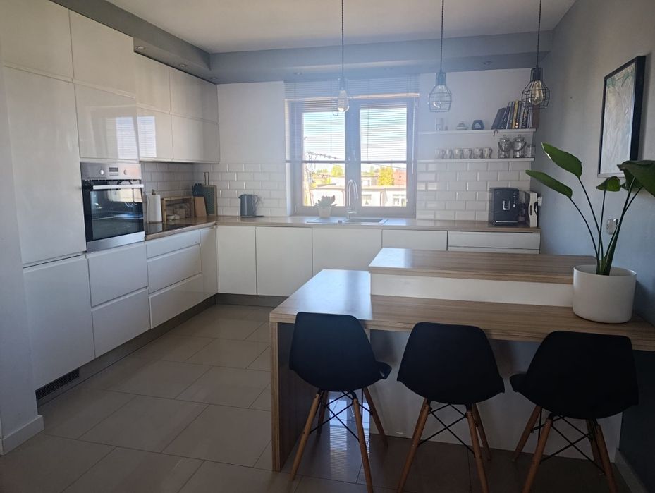 Mieszkanie 2- poziomowe, 120m2, REZERWACJA  DO  19.05