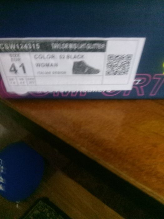 Продам жиночи полуботинки