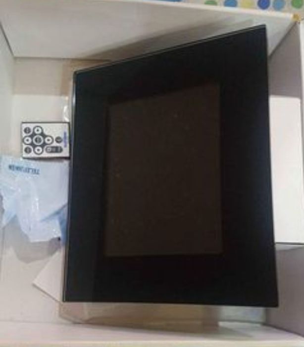 Moldura degital preta