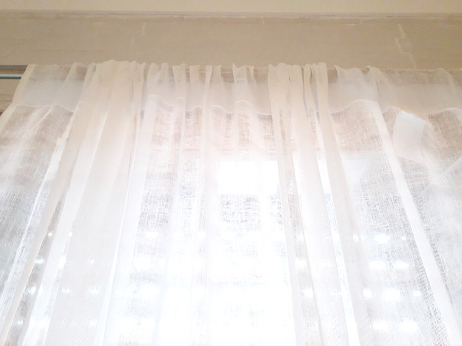 Cortinados brancos