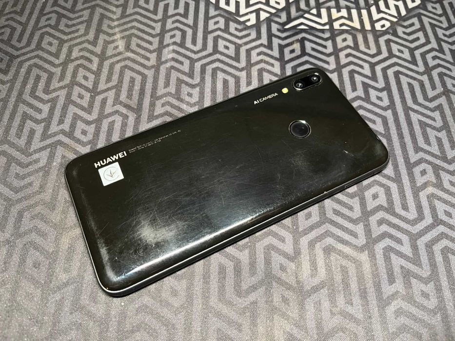 Telefon Huawei Y7 2019