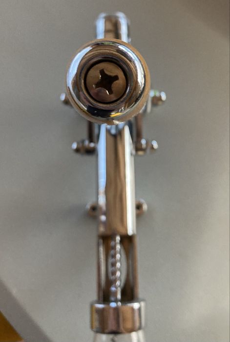 TOP - saca rolhas de parede - peça fantastica