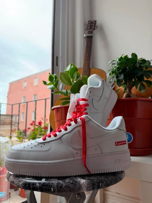 supreme x nike Air force
