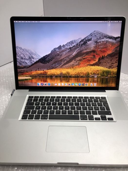 Apple MacBook Pro 17" A1297 (Mid 2011) I Core i7, 8 GB RAM I SSD 240GB