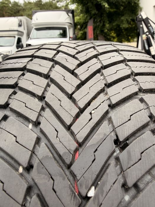 Opony Zimowe Bridgestone 195/60 R16
