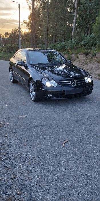 Mercedes-Benz CLK 220 CDI Automático – 150 cv – 01/2006