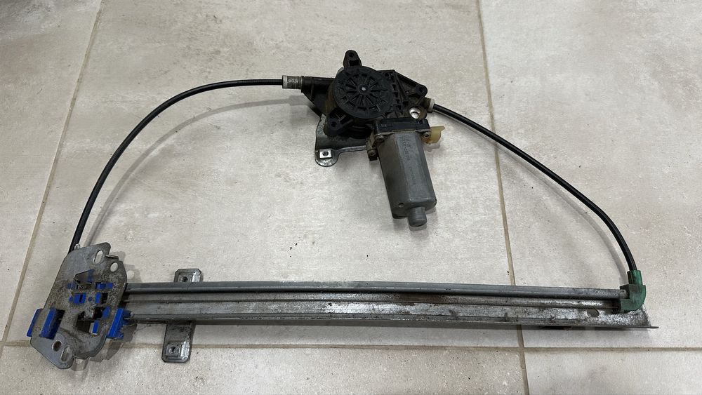 Elevador vidro eléctrico trás direito MG ZR / Rover 25 de 2001 a 2005