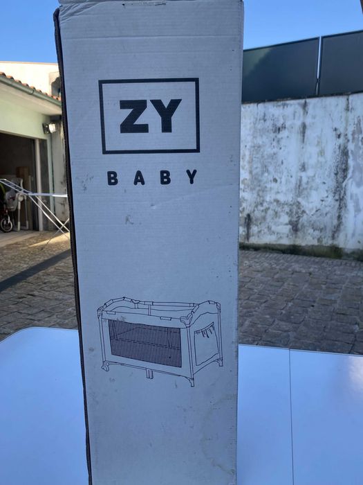 Parque de Bebé ZY Baby com Porta Lateral e Saco Transporte