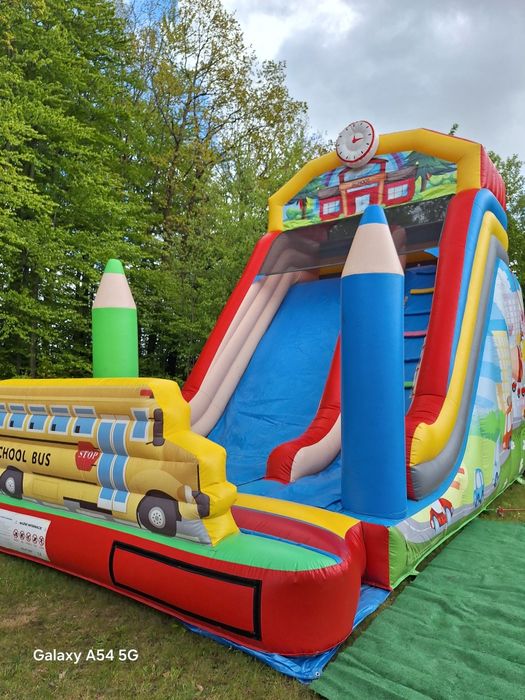 Dmuchańce Zjeżdżalnia Zamek wynajem 
Zamek wynajem namioty bankietowe