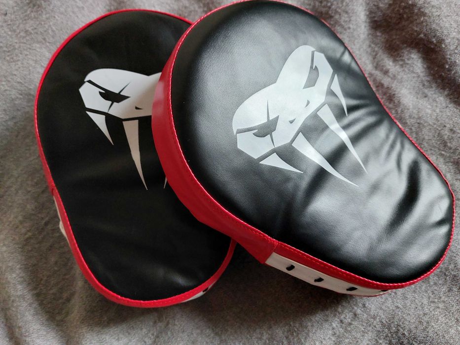 Лапи Вигнуті Venum з PU (2шт)