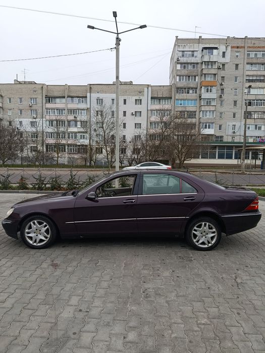 Мерседес 220 201