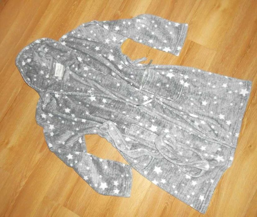 Super damski szlafrok marki F&F, roz. 38/40/42/44