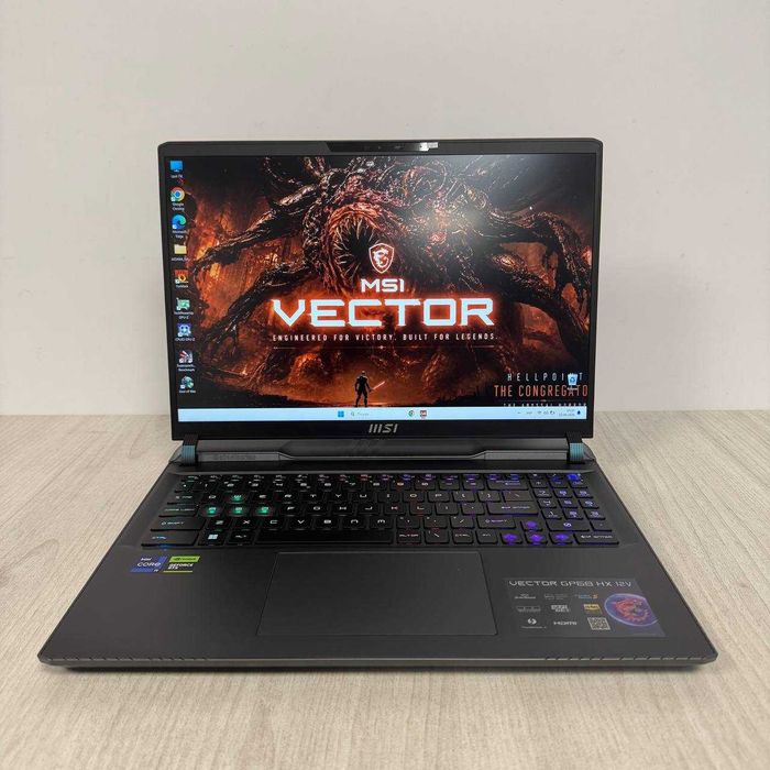 MSI Vector GP68 HX 12VH 144Hz i9-12900HX 16GB 1TB RTX 4080