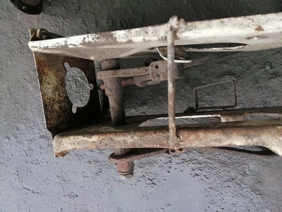 верхний кронштейн с педалями ГАЗ 3307 3308 330