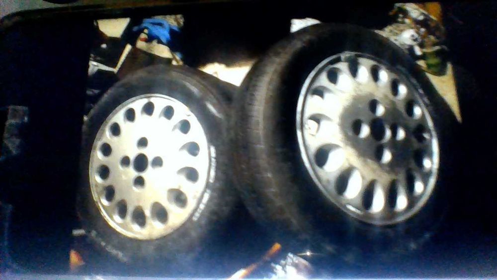 Alfa 33  jantes  e peças