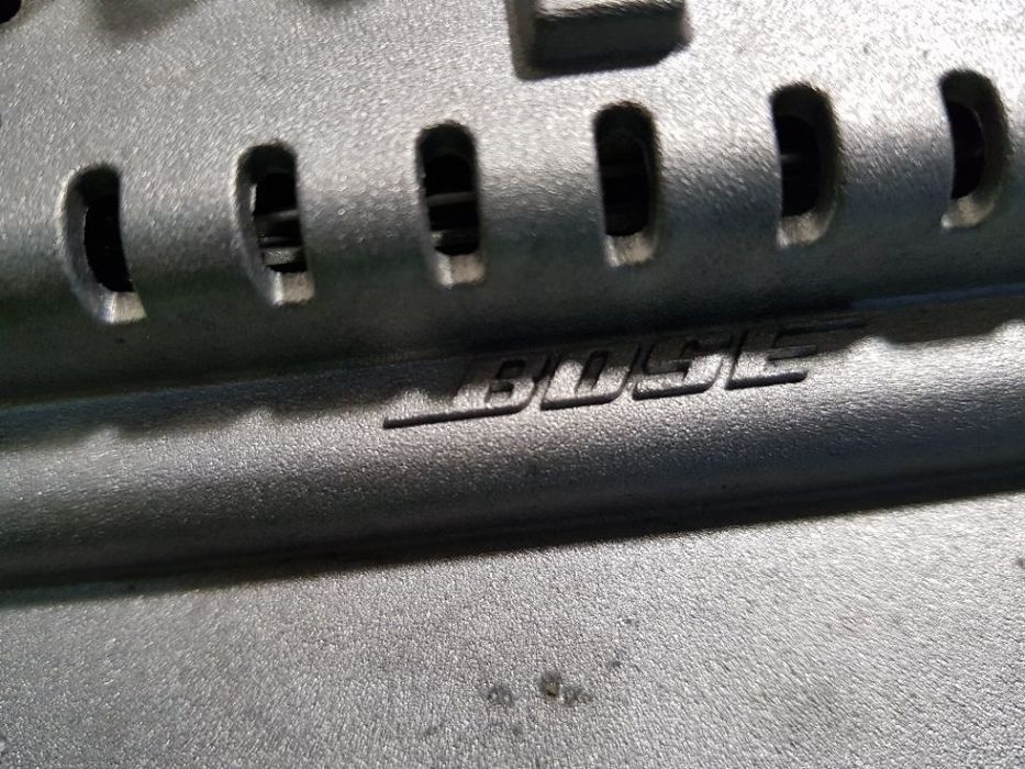 Conjunto de som Bose Audi A4 B7 B6 cabrio  colunas e amplificador