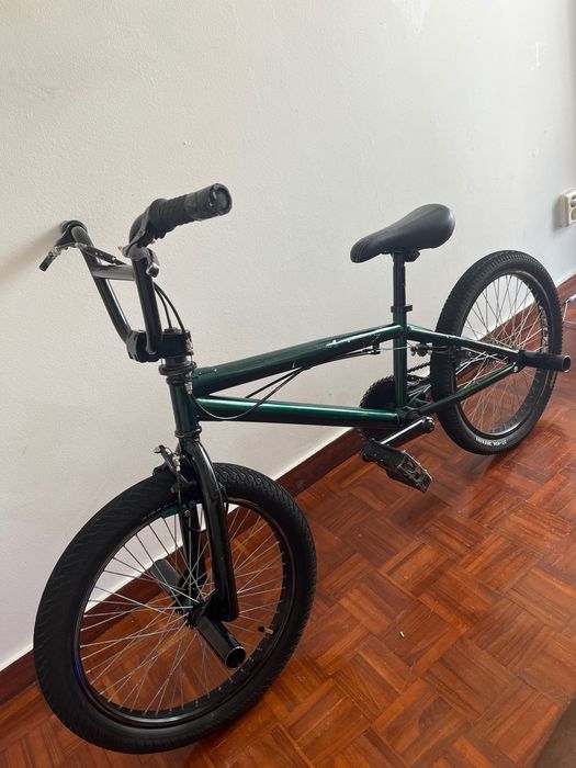 Bicicleta BMX ….