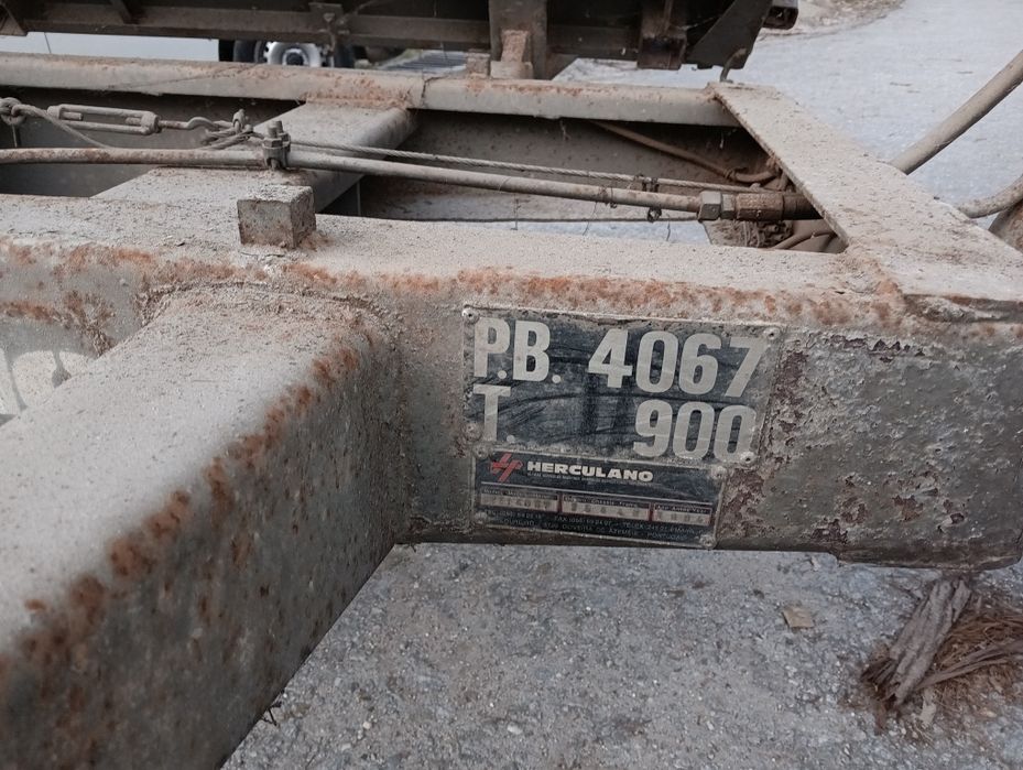 Vendo reboque agrícola