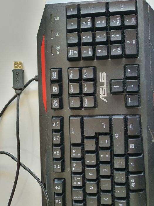 Teclado Gaming ASUS GK100