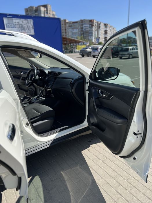 Nissan rogue 2018