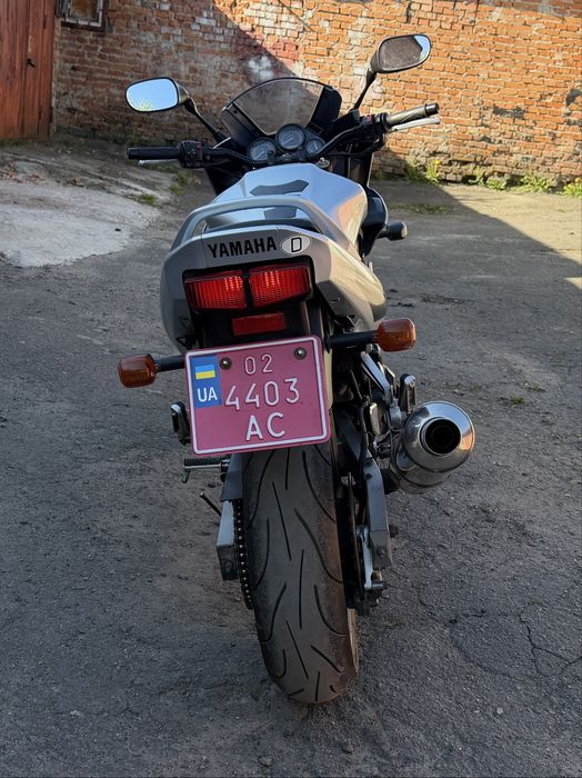 Yamaha FZS6 Fazer 2002