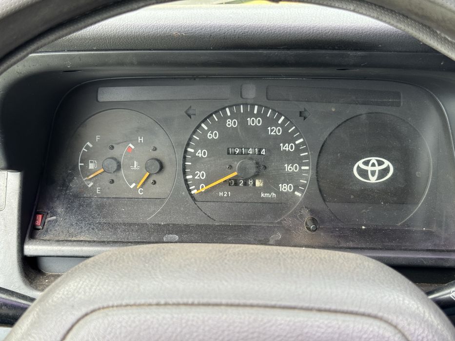 Toyota Hiace 1998 VIN JTB41UHA5W0026579 фото оголошення 6 з 20
