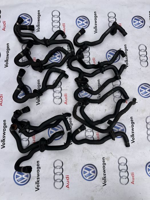 Патрубок системи охолодження патрубки пічки Audi a6 c5 2.5 a4 b6 b7