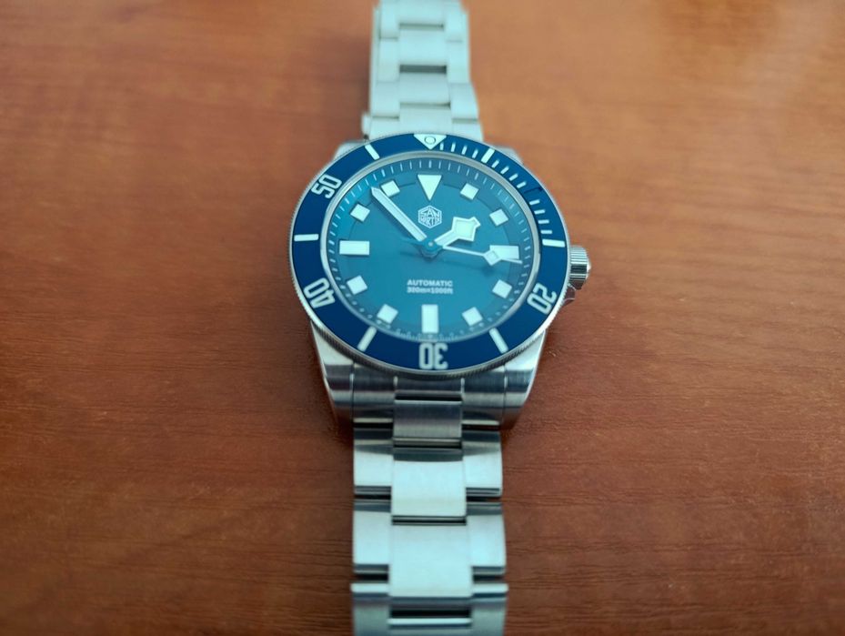 Zegarek San Martin SN0121T-GA