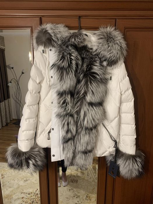 Kurtka z futrem z lisa