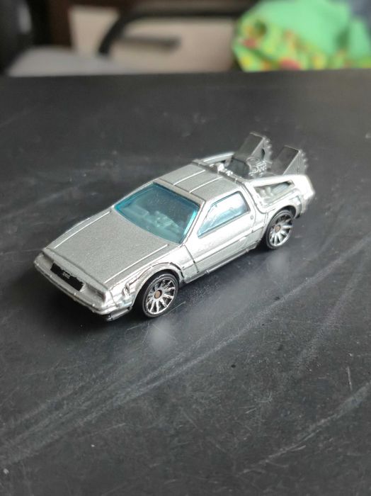 Zestaw samochodzików Hot Wheels / Matchbox / modele kolekcjonerskie